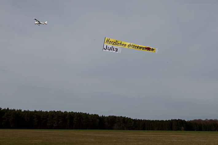 FELDERHOFF AVIATION Luftwerbung, Bannerflge, Flugwerbung, Flugzeugwerbung,  Bannerschlepp