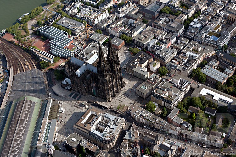 koeln_cologne_aerial view_luftbild cathedral_central_station_2588